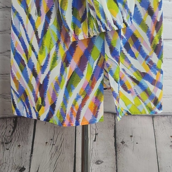 TRINA Turk 100% Silk Water Color design - Picture 6 of 11